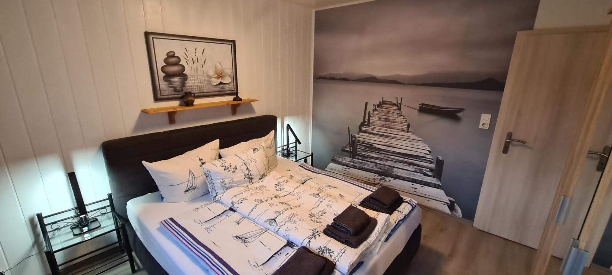 Fewo Zwischen Den Deichen Emden Exterior foto