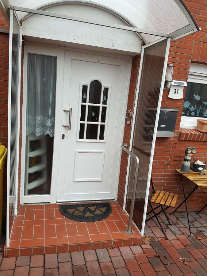 Fewo Zwischen Den Deichen Emden Exterior foto
