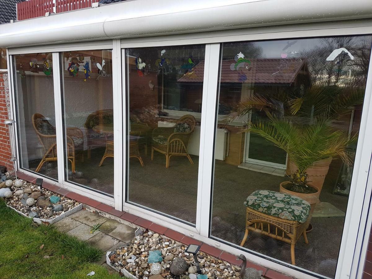 Fewo Zwischen Den Deichen Emden Exterior foto